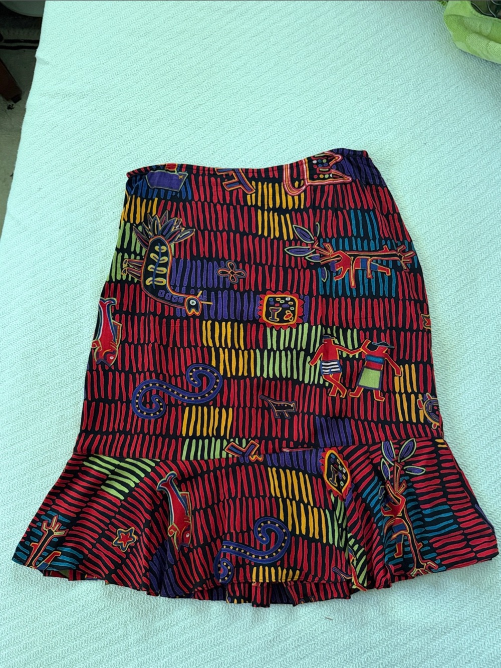 Chico's Red Multi-Color Patterned Pencil Skirt with Ruffle Hem